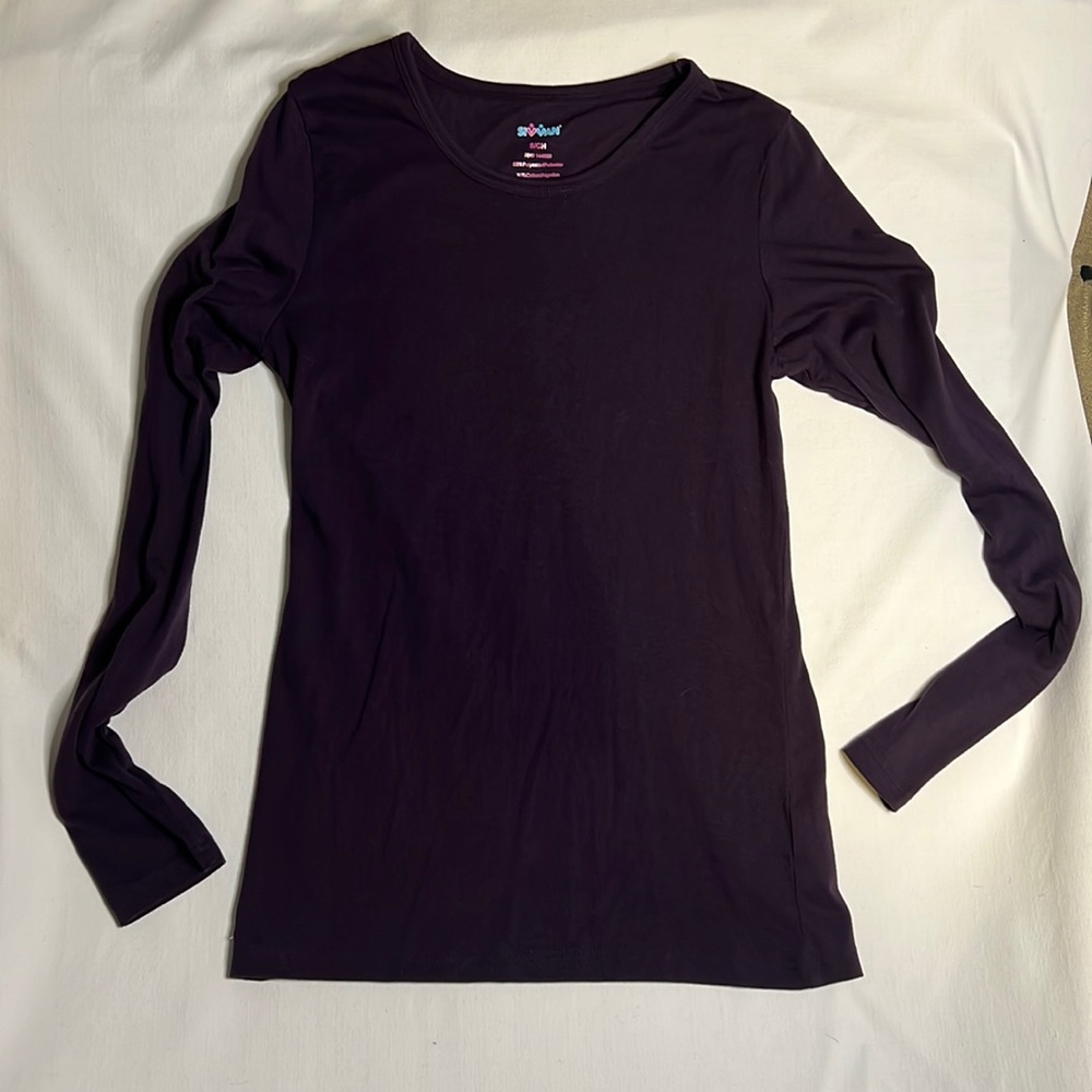 SIVVAN Long sleeve Shirt Size Small Plum
